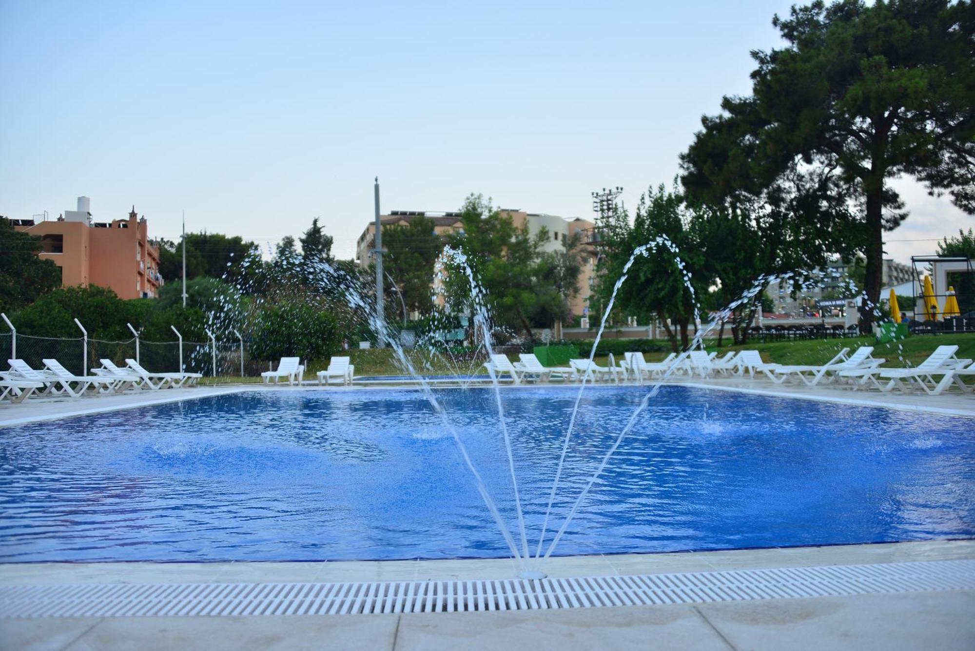 Dream Town Hotel&Restaurant Кемер Экстерьер фото